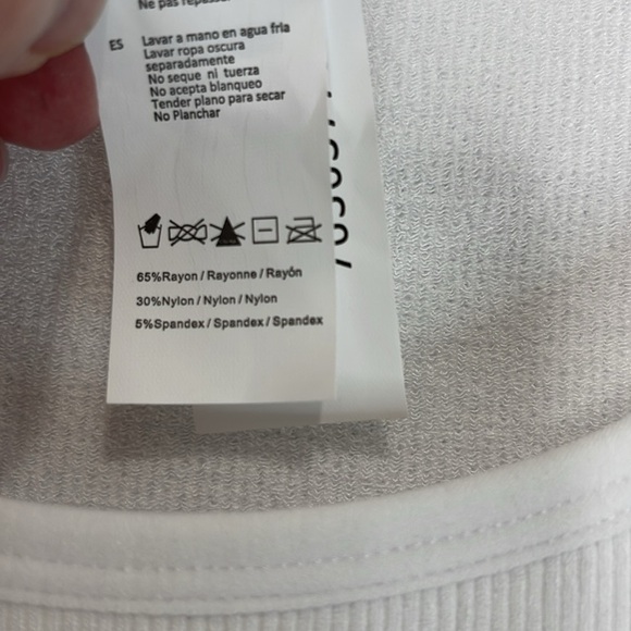 5/$25 Streetwear Society NWT Ribbed Fitted Crop Baby Tee White Stretch S - Picture 7 of 9